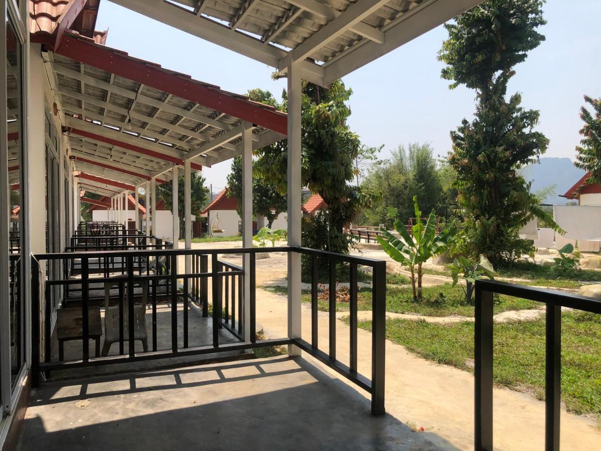 Jungle Paradise Vangvieng - Bungalows Vang Vieng Ngoại thất bức ảnh